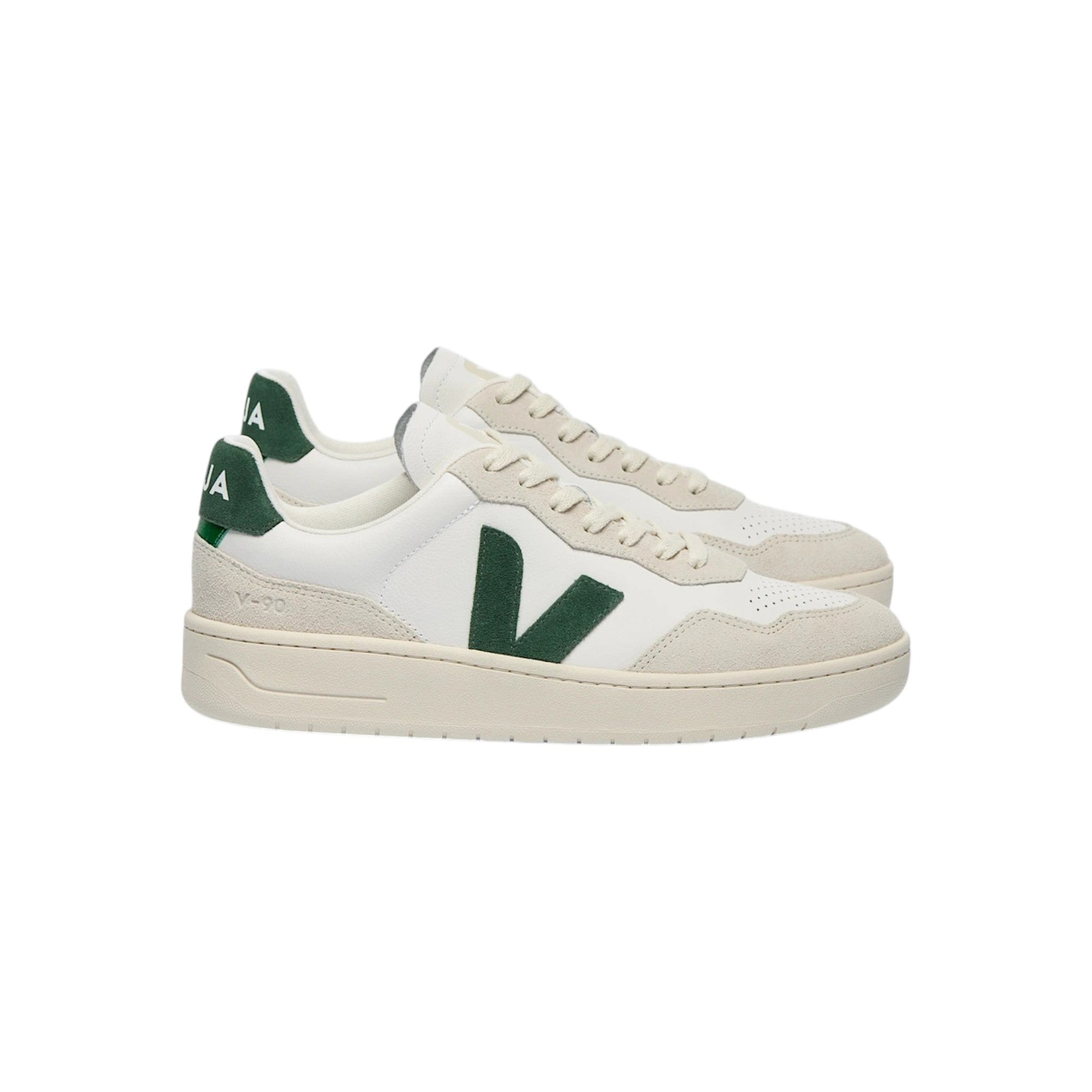 Veja V-90 Leatther White Cyprus